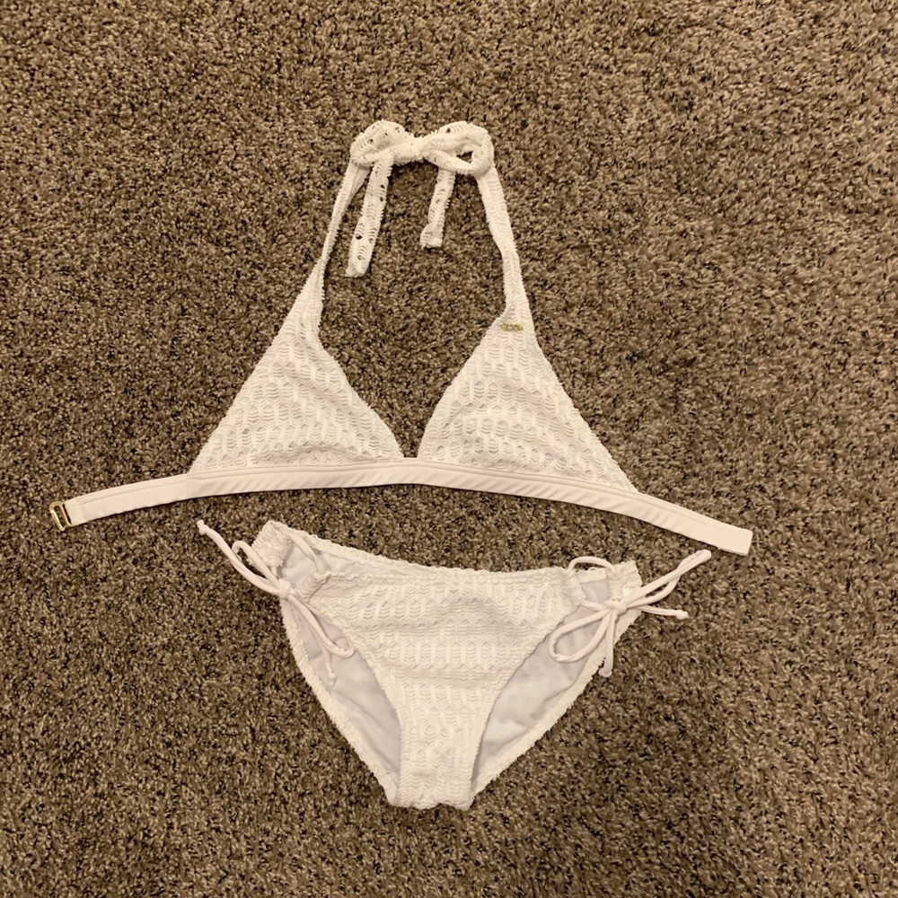 Roxy crochet bikini